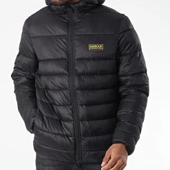 De gros 🎁 Doudoune Capuche MQU1542 Noir de Barbour International 🥰