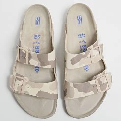 Coupon 🌟 Sandales Arizona BS Beige Camo de Birkenstock 🔥 -Skr Soldes birkenstock 320158 1022496 CAMO GRAY TAUPE 20220519T155901 04