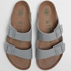 Remise ❤️ Sandales Arizona Rivet Logo Vegan Gris de Birkenstock 🔥 -Skr Soldes birkenstock 320161 1023015 STONE COIN 20220519T160118 04