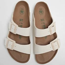 Les meilleures critiques de 🎁 Sandales Arizona Rivet Logo Vegan Blanc de Birkenstock 😉 -Skr Soldes birkenstock 320162 1023063 EGGSHELL 20220523T091345 04