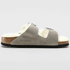 Acheter ⌛ Sandales Arizona Shearling Stone Coin de Birkenstock ✔️ -Skr Soldes birkenstock 335238 1017403 STONE COIN 20220909T161423 03