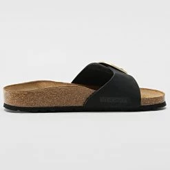 Remise 💯 Sandales Femme Madrid Big Buckle Black de Birkenstock 💯 -Skr Soldes birkenstock 335738 1023373 BLK 20220913T153818 03