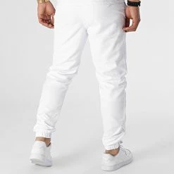 Acheter 👍 Pantalon Jogging Diamant UTCB Blanc Noir de Untouchable ❤️ 9 Acheter 👍 Pantalon Jogging Diamant UTCB Blanc Noir de Untouchable ❤️ -Skr Soldes untouchable 319741 MACTYER JOGD UTCB BLCNOI 20220512T093732 04