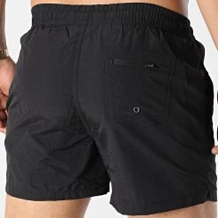 Coupon ⭐ Short De Bain UTCB Noir Blanc de Untouchable 🎁 -Skr Soldes untouchable 321015 MACTYER SHOB UTCB NOIBLC 20220523T161308 04